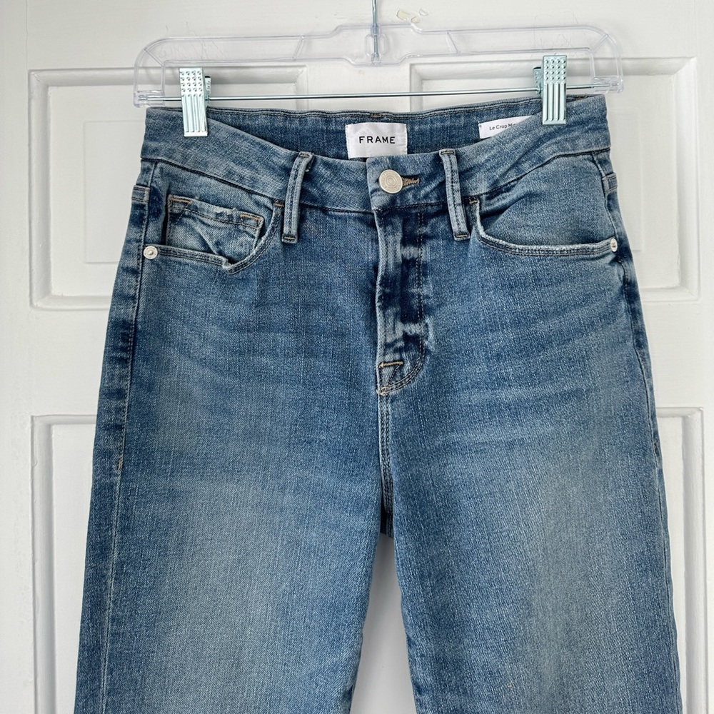LAST CHANCE! FRAME Denim Le Crop Mini Boot No Rips Jeans in Cairo, Size 26 - Picture 5 of 10